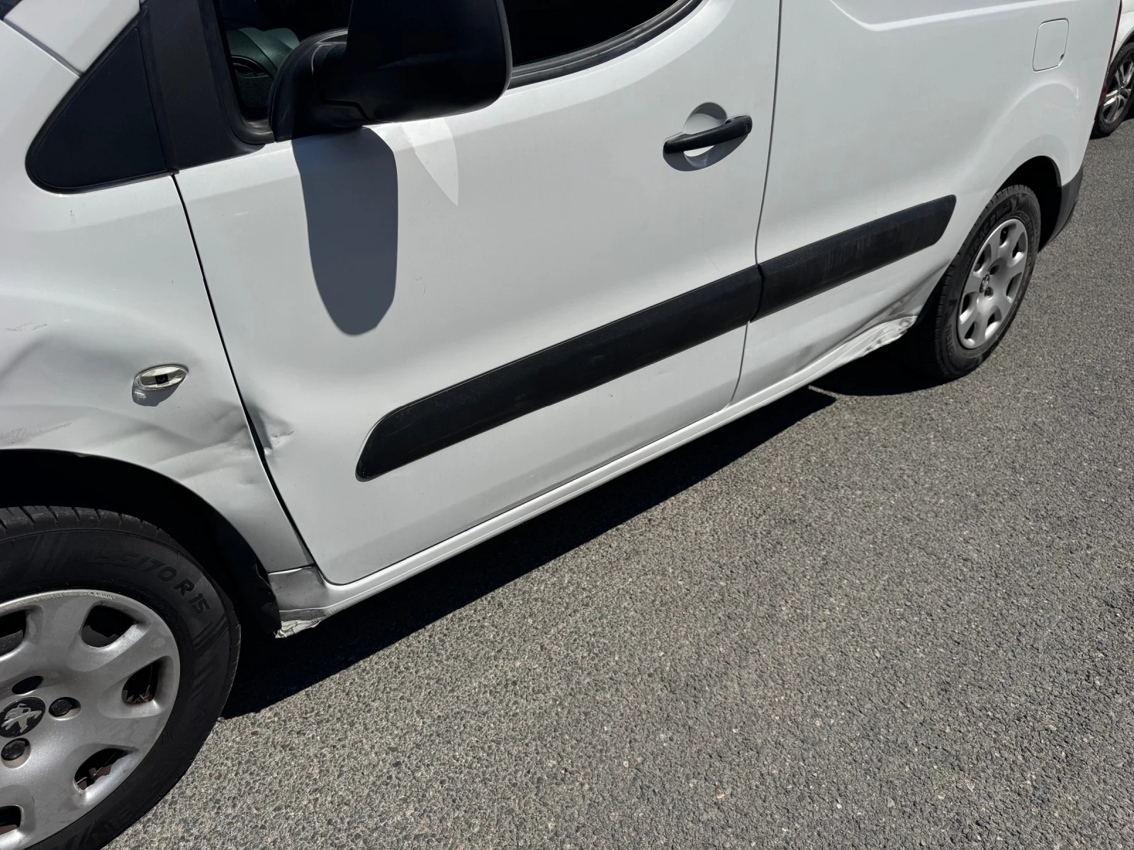 Peugeot Partner, снимка 3 - Автомобили и джипове - 53738313