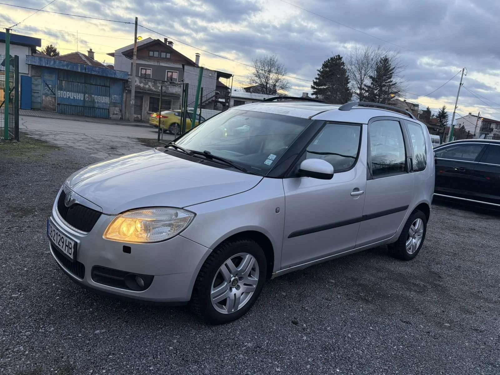 Skoda Roomster 1.4тди, снимка 5 - Автомобили и джипове - 53749185