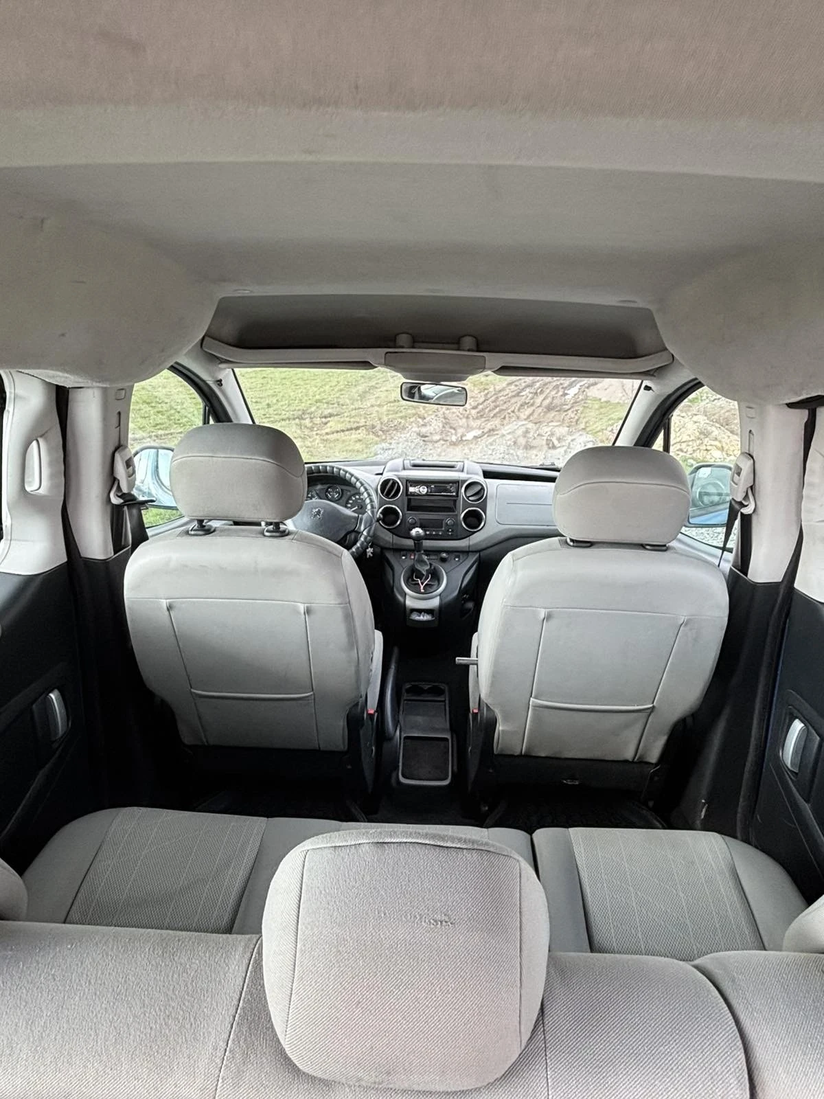 Peugeot Partner 1.6 Hdi, снимка 13 - Автомобили и джипове - 53770118