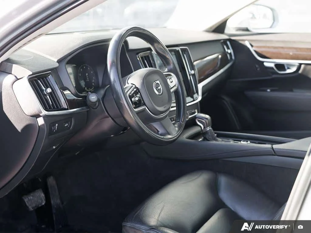 Volvo S90 * Momentum Plus | BlindSpot | PanoRoof | NAV * CAR, снимка 13 - Автомобили и джипове - 53862638