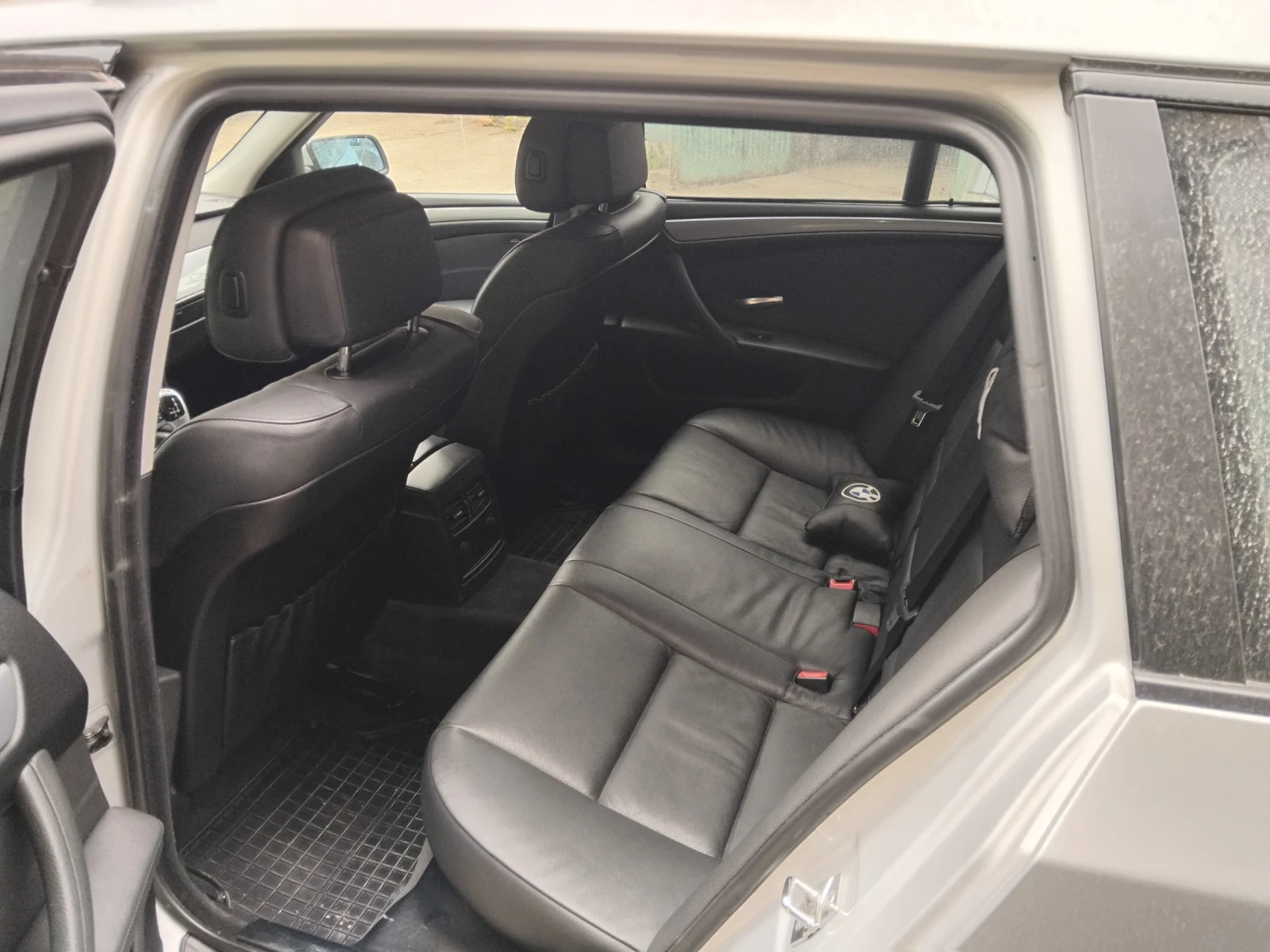 BMW 530, снимка 6 - Автомобили и джипове - 54000039