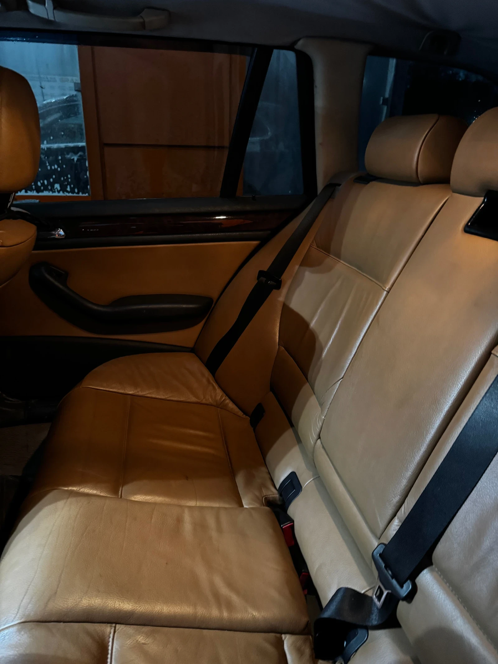 BMW 318 1.8i, снимка 5 - Автомобили и джипове - 54254353