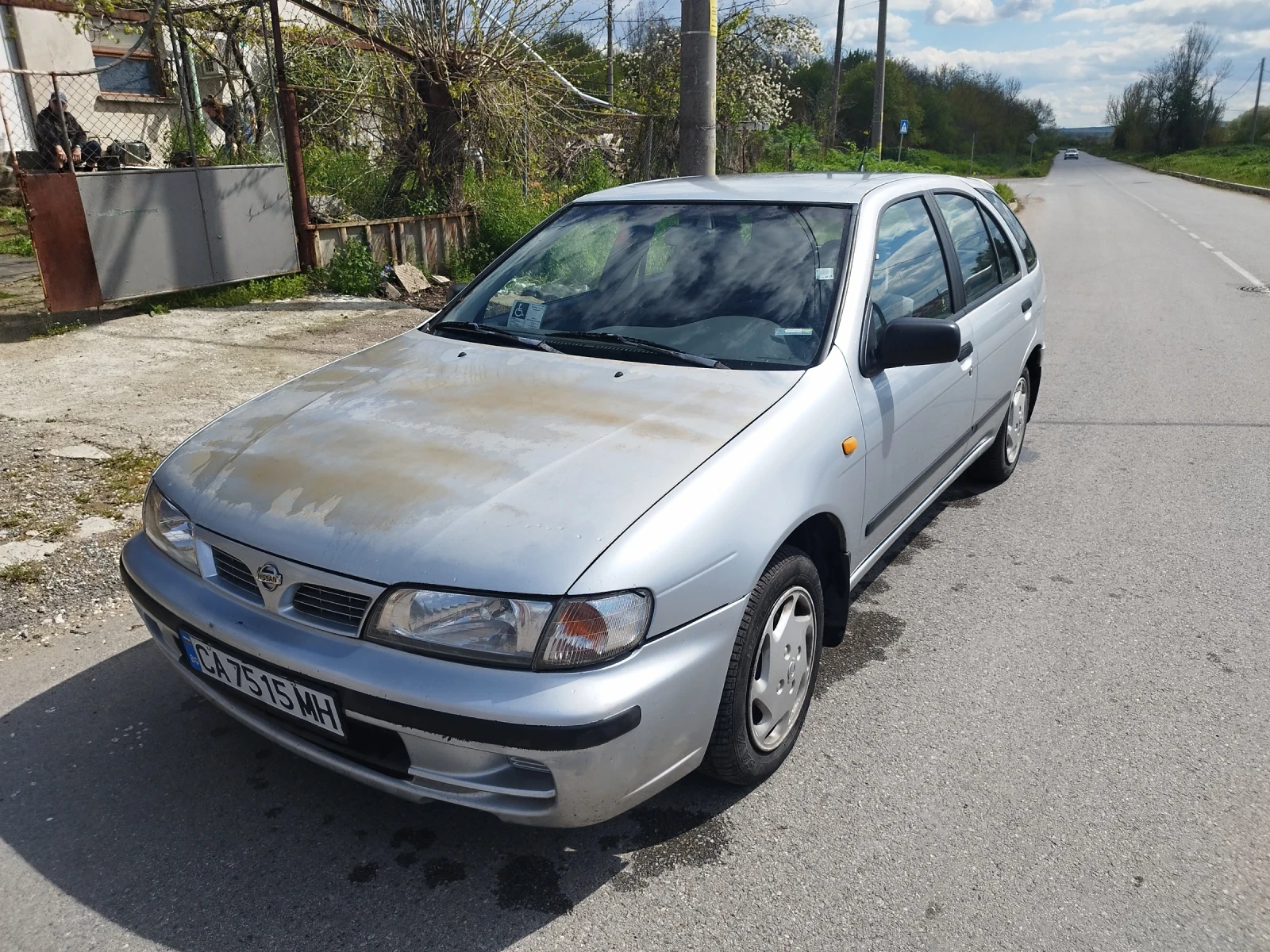 Nissan Almera, снимка 2 - Автомобили и джипове - 54298826