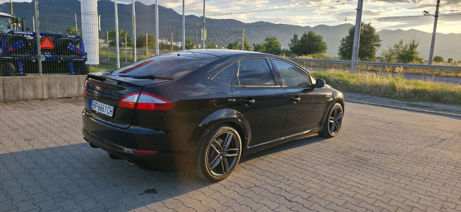 Ford Mondeo 2.5T, снимка 5 - Автомобили и джипове - 55082562
