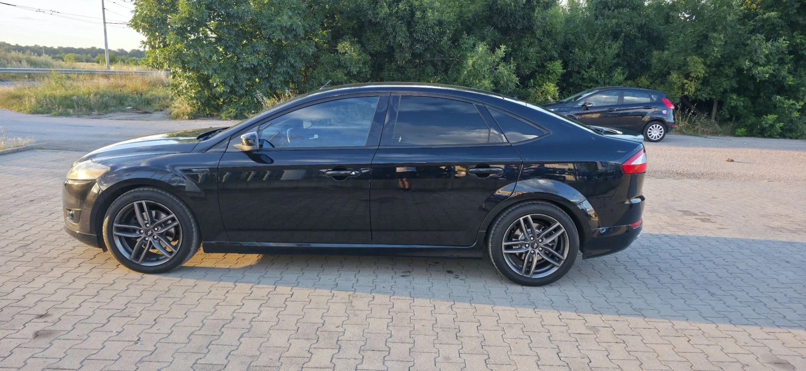Ford Mondeo 2.5T, снимка 3 - Автомобили и джипове - 55082562