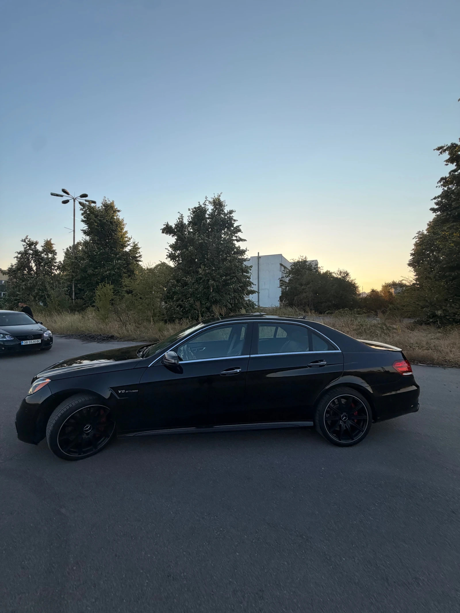Mercedes-Benz E 63 AMG S * P30 PACK * DESIGNO * (НАЛИЧНА В БГ) , снимка 4 - Автомобили и джипове - 55495658