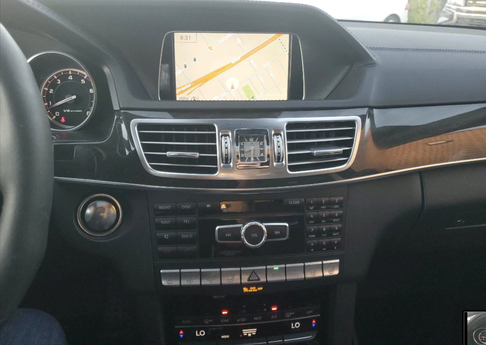 Mercedes-Benz E 63 AMG S * P30 PACK * DESIGNO * (НАЛИЧНА В БГ) , снимка 9 - Автомобили и джипове - 55495658