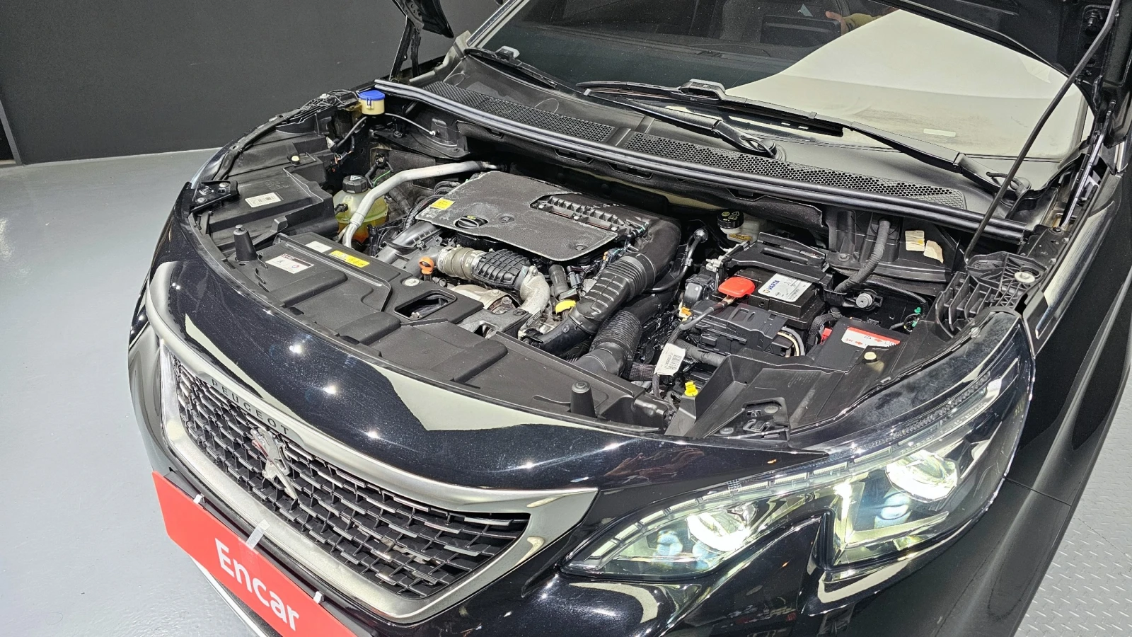 Peugeot 3008 GT Line | Keyless | LED | Digital cockpit , снимка 3 - Автомобили и джипове - 55563951