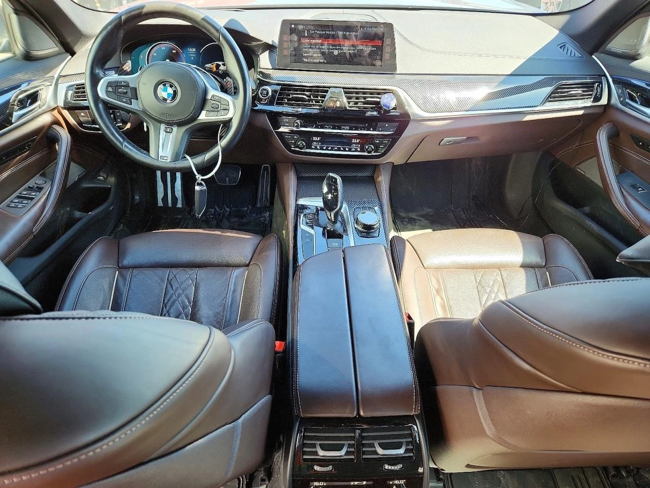 BMW 540 * xDrive * CARFAX * ОПЦИЯ ЗА ФИНАНСИРАНЕ, снимка 8 - Автомобили и джипове - 55990952