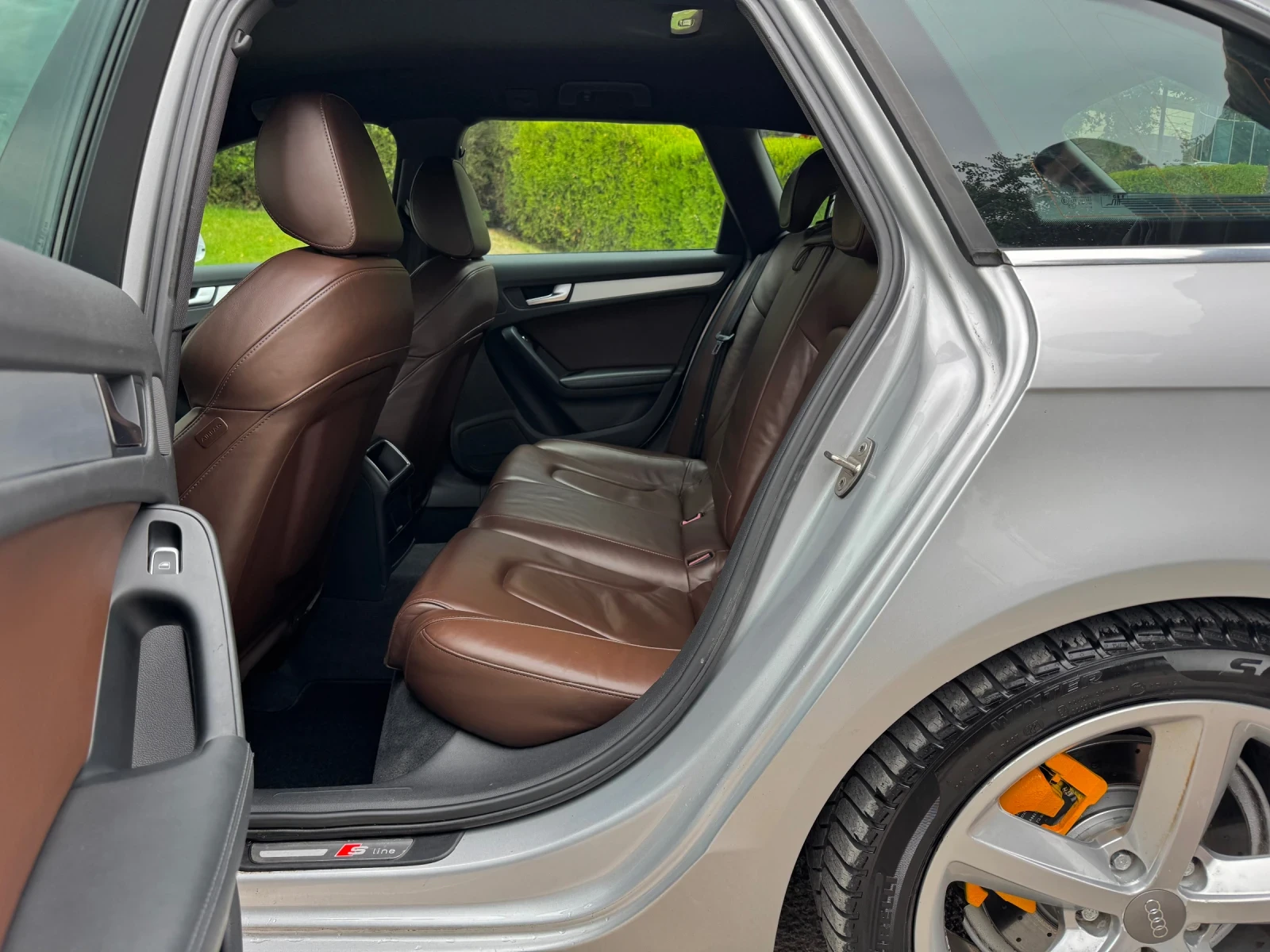 Audi A4 3.0TDi 239 кс / S line / QUATTRO, снимка 12 - Автомобили и джипове - 56181539