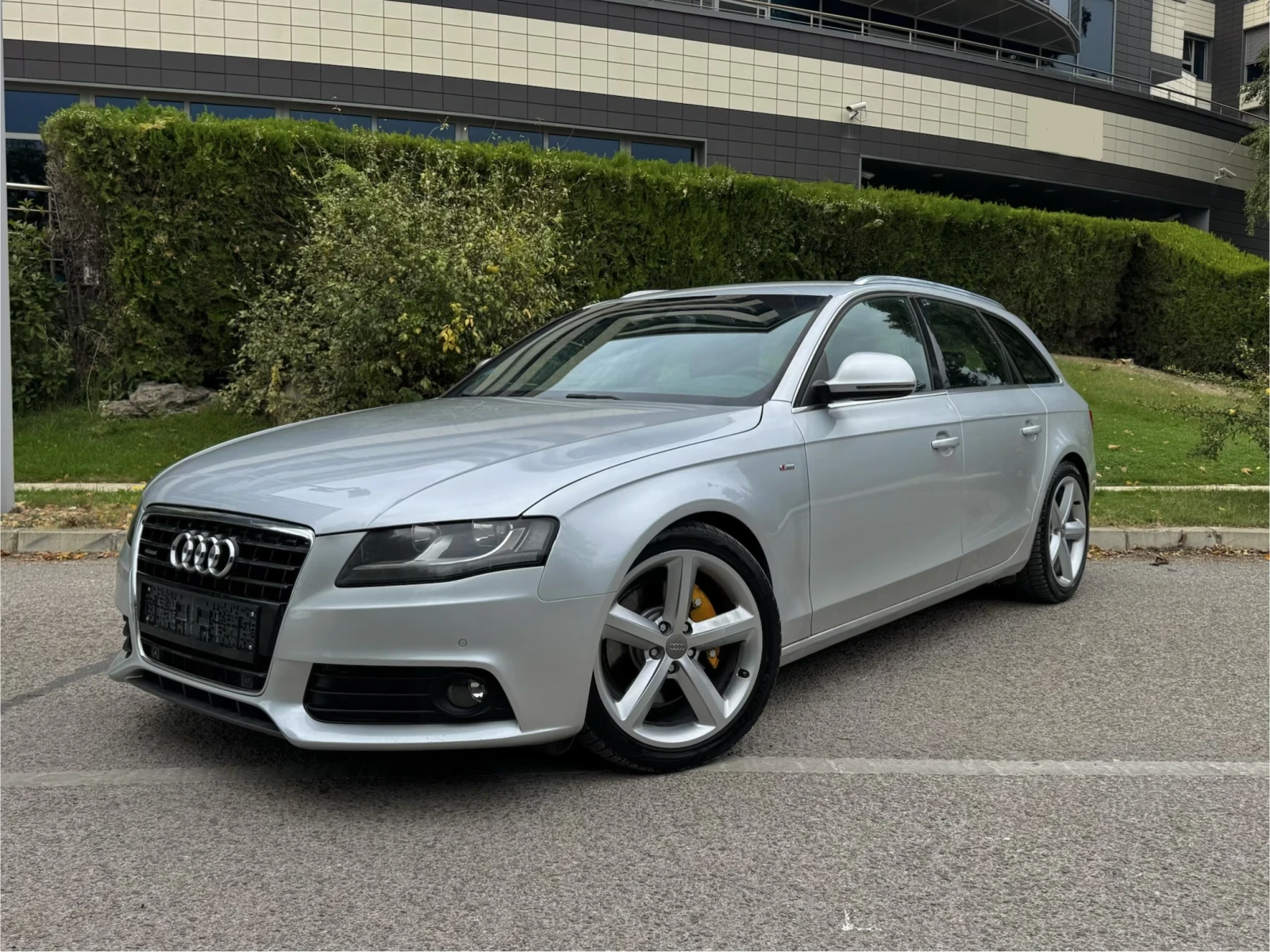 Audi A4 3.0TDi 239 кс / S line / QUATTRO