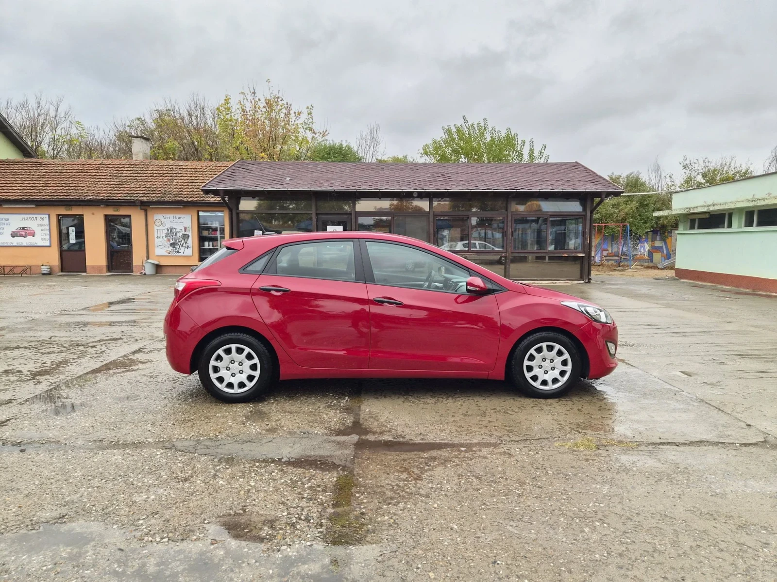 Hyundai I30 135000km, снимка 7 - Автомобили и джипове - 56749532
