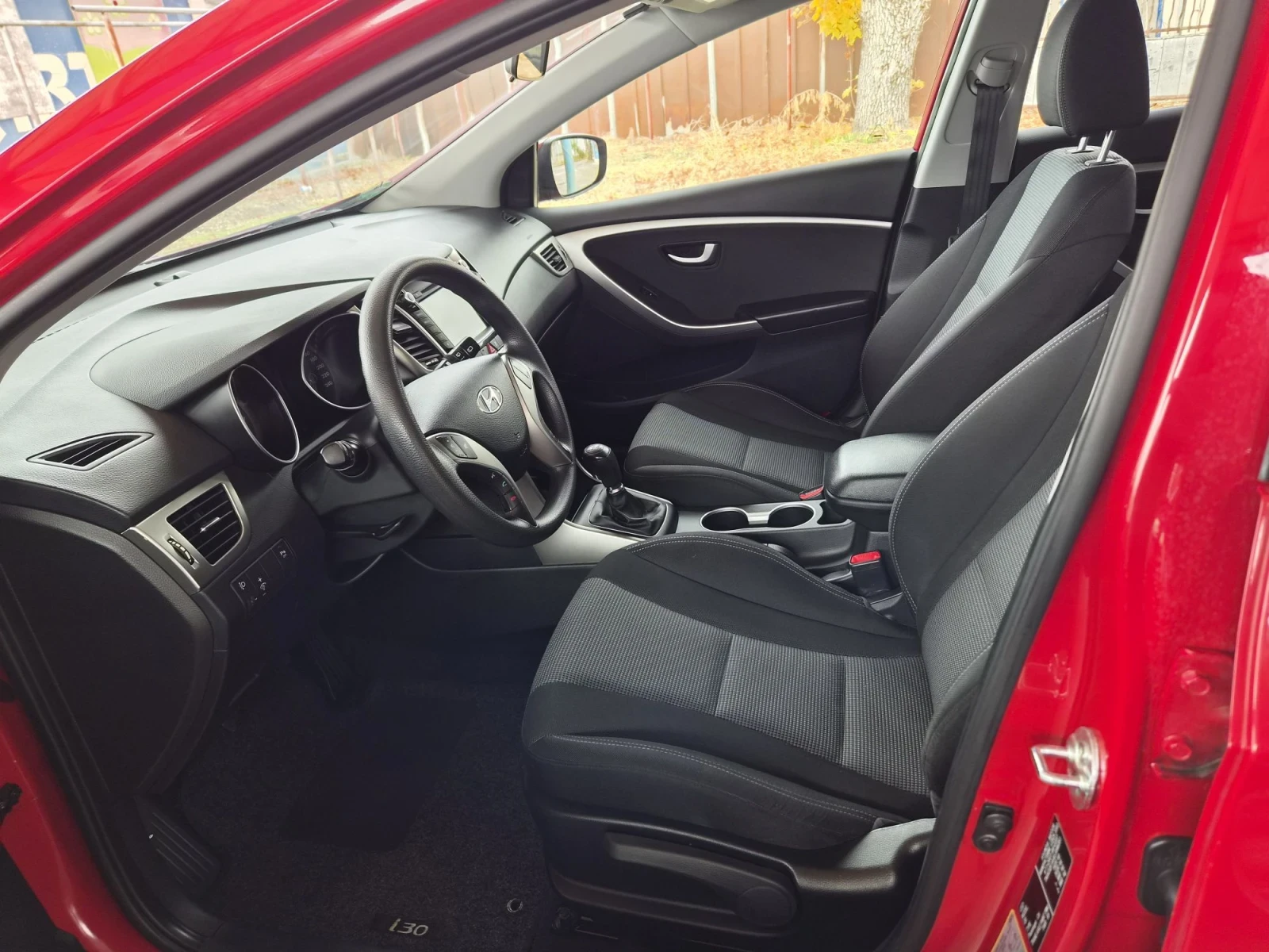 Hyundai I30 135000km, снимка 13 - Автомобили и джипове - 56749532
