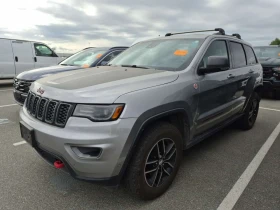 Jeep Grand cherokee TRAILHAWK/ДИСТРОНИК/ОБДУХ/ПАНО/ФИНАНСИРАНЕ , снимка 1