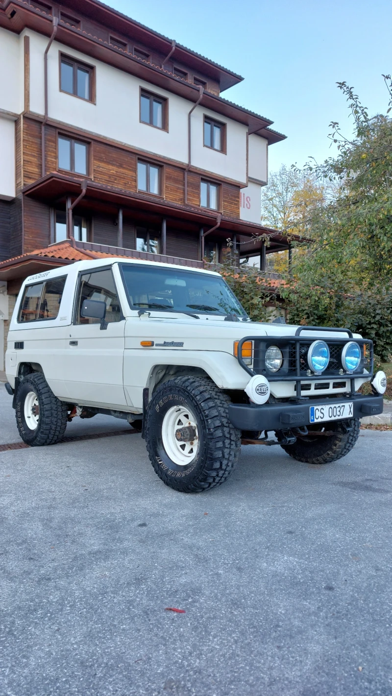 Toyota Land cruiser, снимка 1 - Автомобили и джипове - 47609070