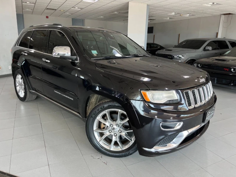 Jeep Grand cherokee SUMMIT* PANO* DISTRONIC* ОБДУХ* DIESEL* FULL, снимка 1 - Автомобили и джипове - 48380669