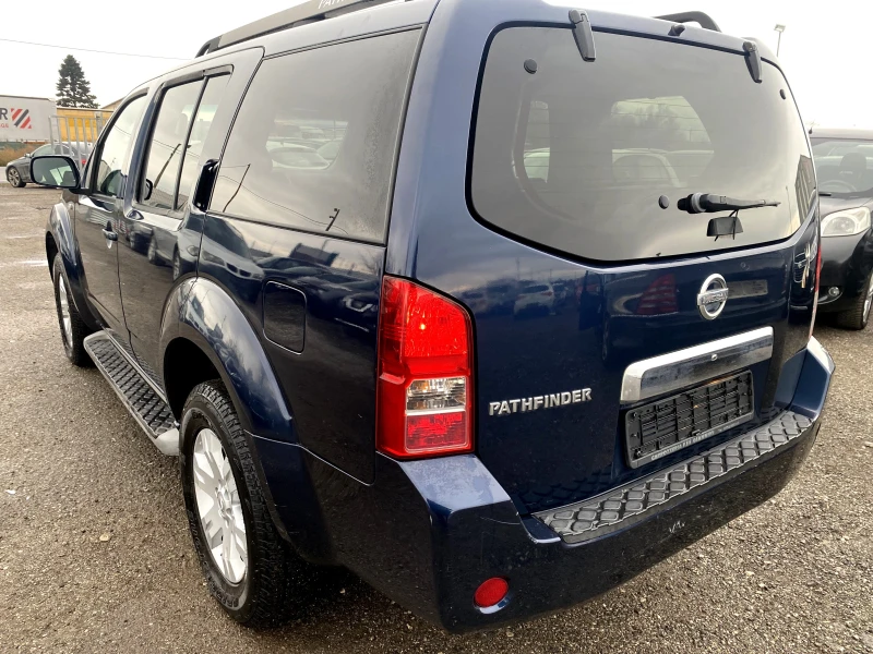 Nissan Pathfinder 2.5dci 171.к.с ТОП, снимка 3 - Автомобили и джипове - 48530138