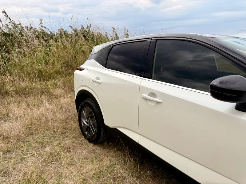 Nissan Qashqai, снимка 3 - Автомобили и джипове - 52598007