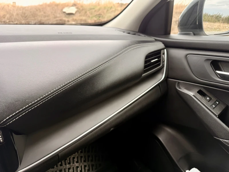 Nissan Qashqai, снимка 13 - Автомобили и джипове - 52598007