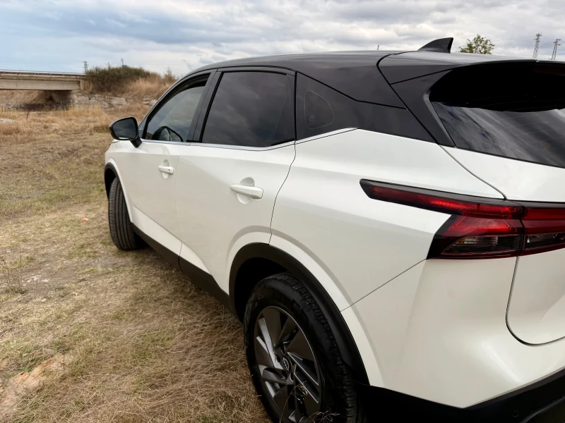 Nissan Qashqai, снимка 5 - Автомобили и джипове - 52598007