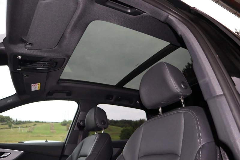Audi Q7 50* TDI* 6+ 1* S-LINE* HEAD-UP* PANO* 360CAM* DIST, снимка 5 - Автомобили и джипове - 52746546