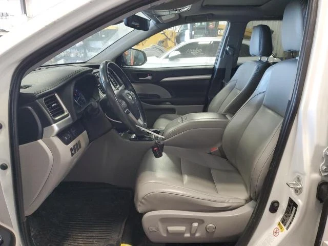 Toyota Highlander, снимка 8 - Автомобили и джипове - 49298982