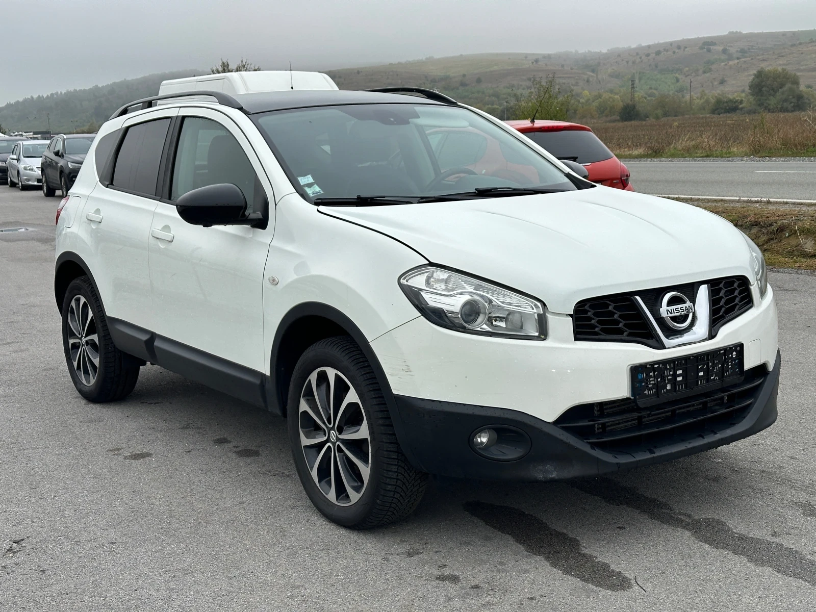 Nissan Qashqai 1.6 DCI 4x4 - изображение 2