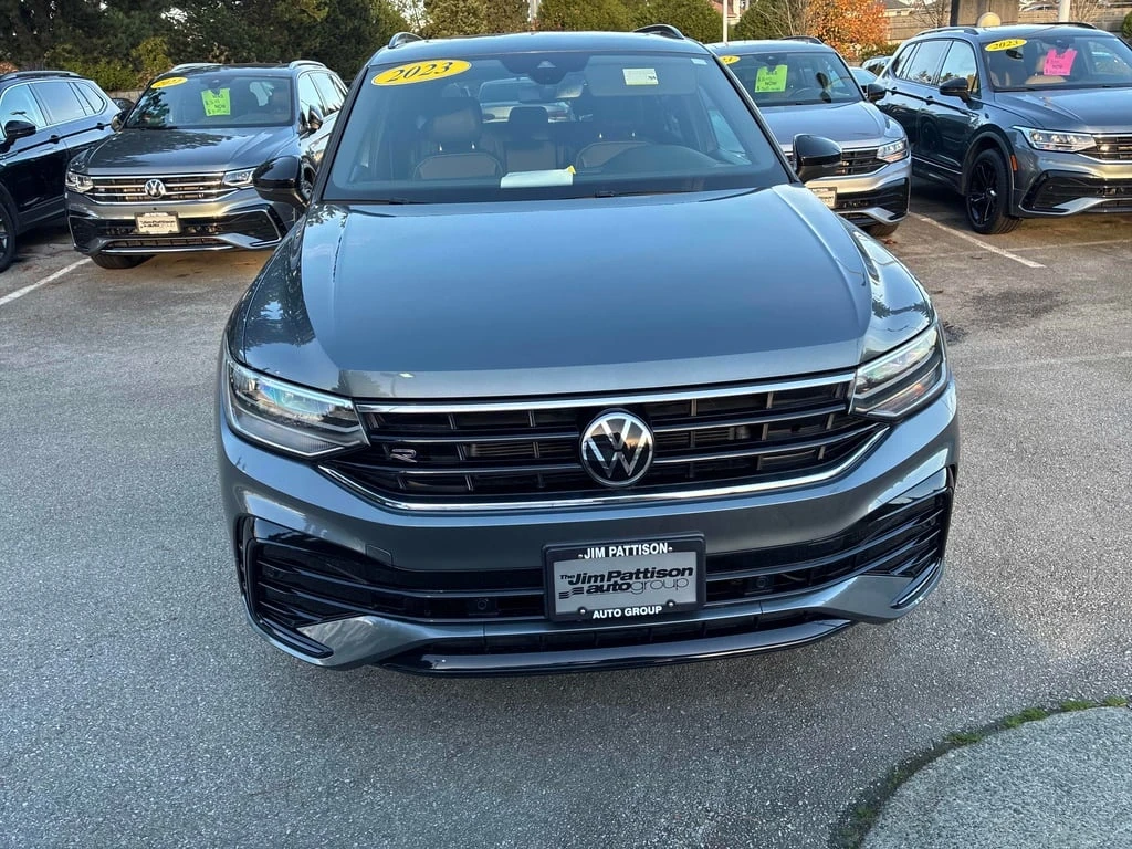 VW Tiguan * COMFORTLINE R LINE BLACK EDITION * CARFAX * БЕЗ  - изображение 2