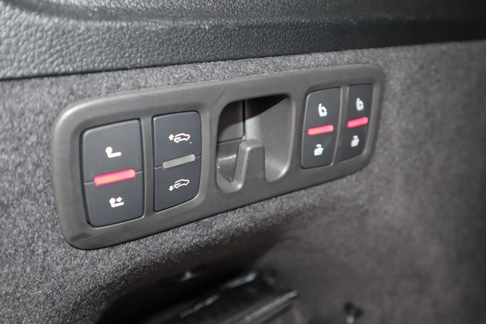 Audi Q7 50* TDI* 6+ 1* S-LINE* HEAD-UP* PANO* 360CAM* DIST | Mobile.bg � ����������� 13