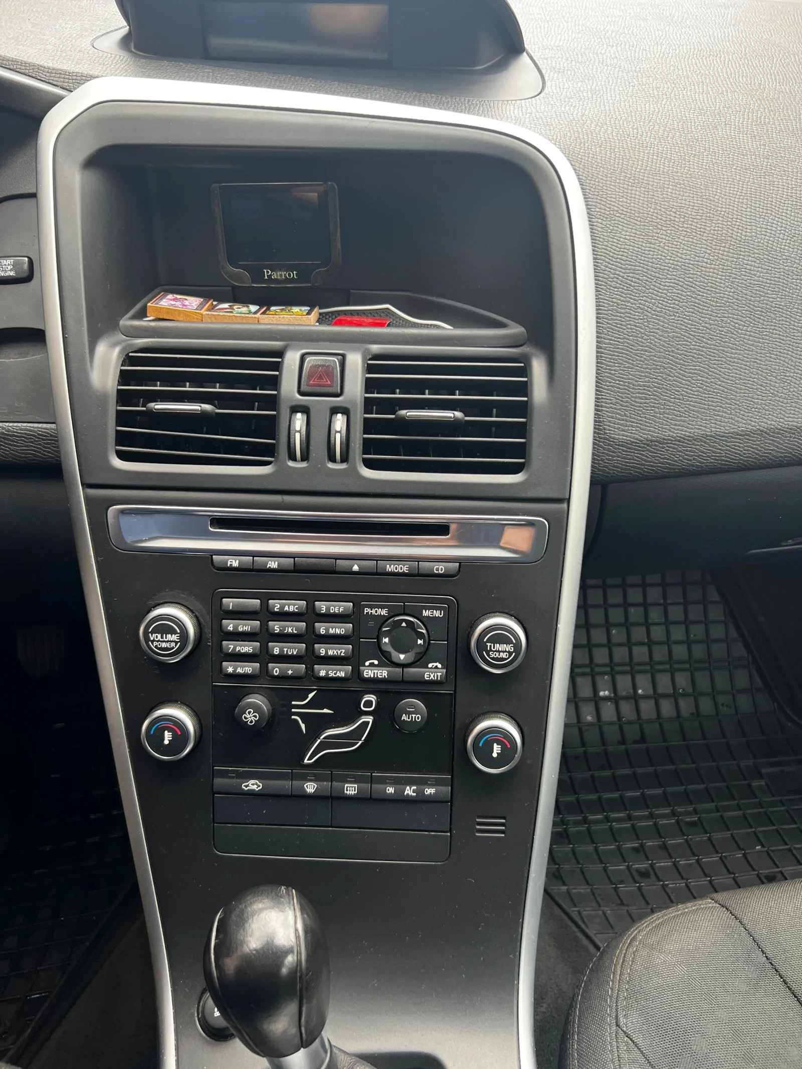 Volvo XC60  - изображение 3