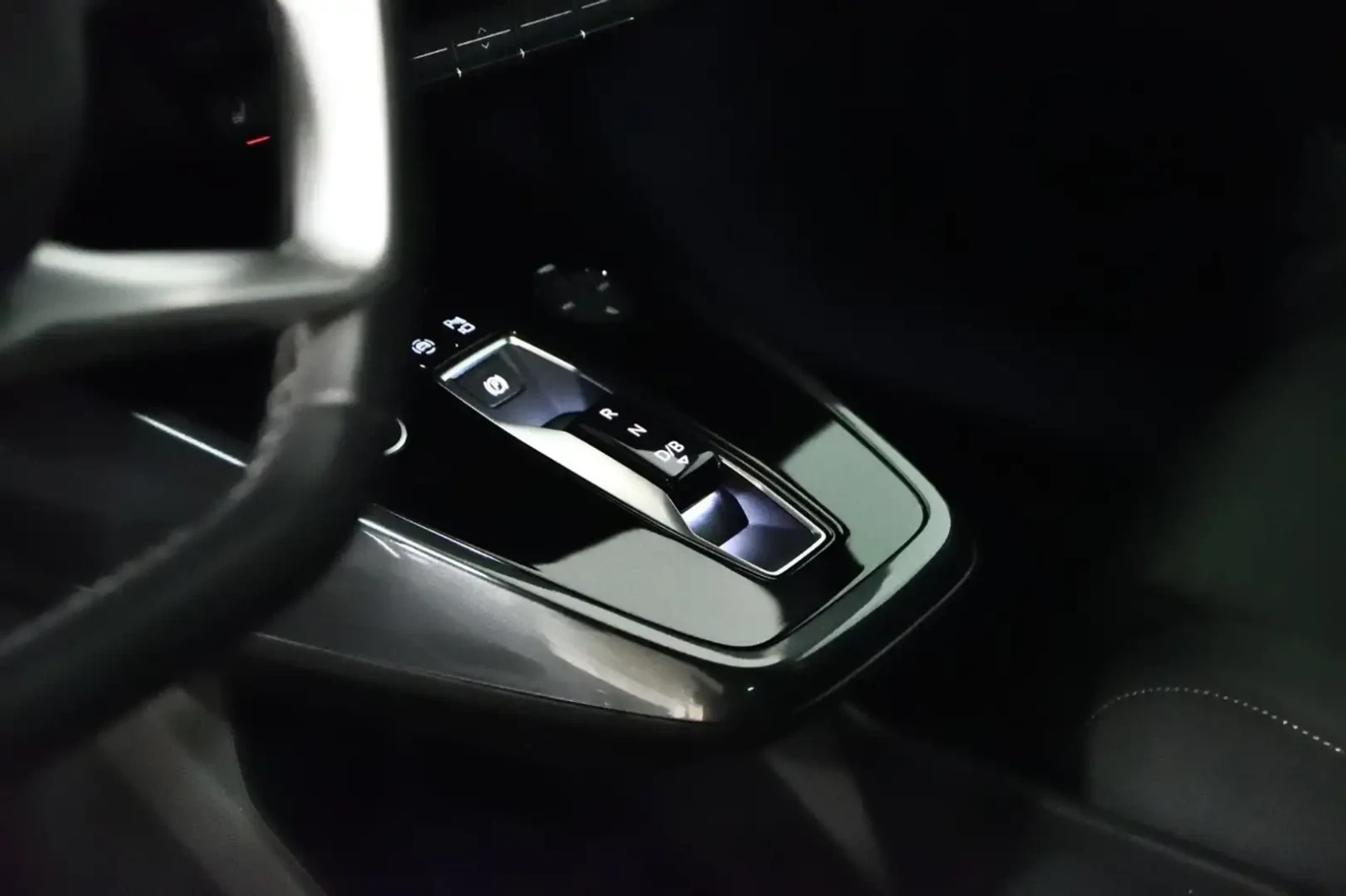 Audi Q4 e-tron Sportback Black optrics S-Line | Mobile.bg � ����������� 11