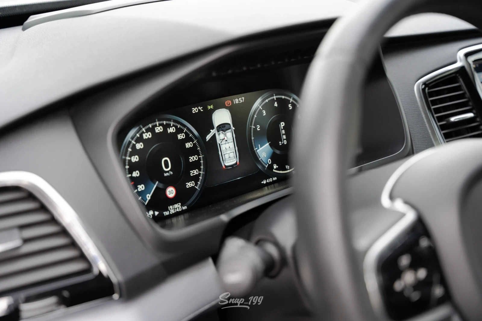 Volvo Xc90 T6, снимка 16 - Автомобили и джипове - 54487428