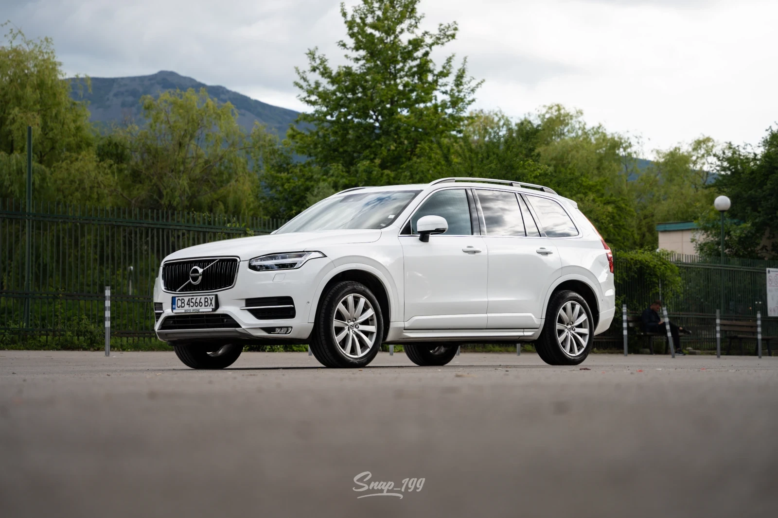 Volvo Xc90 T6, снимка 3 - Автомобили и джипове - 54487428