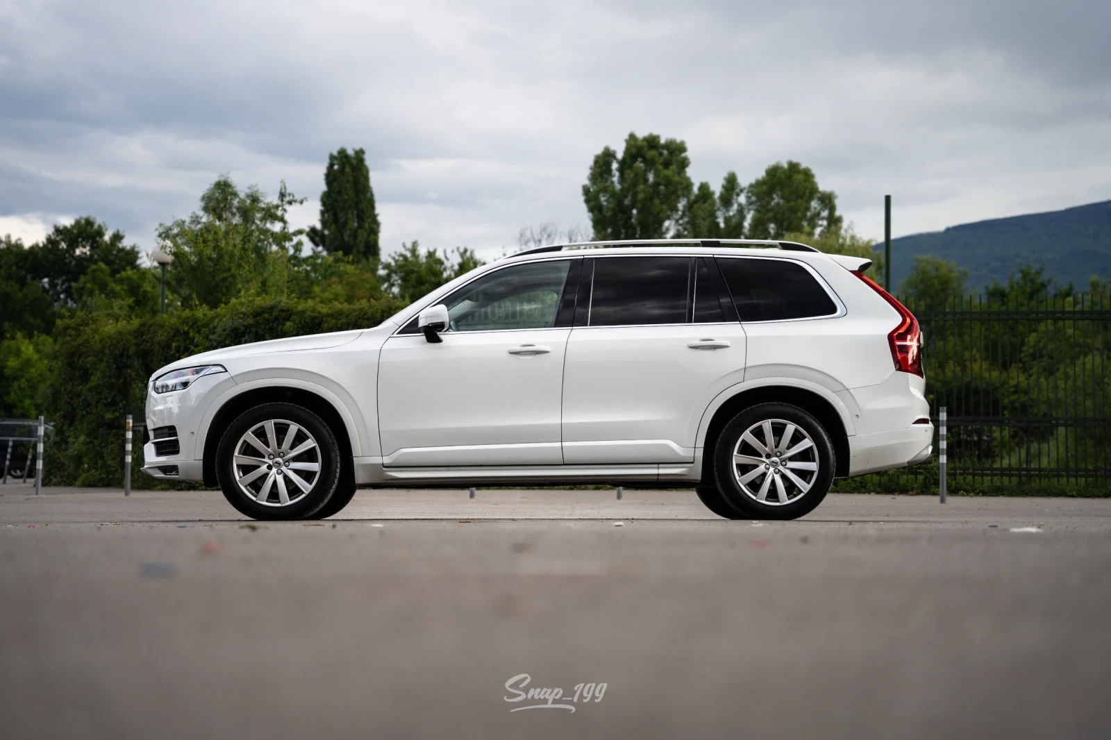 Volvo Xc90 T6, снимка 4 - Автомобили и джипове - 54487428