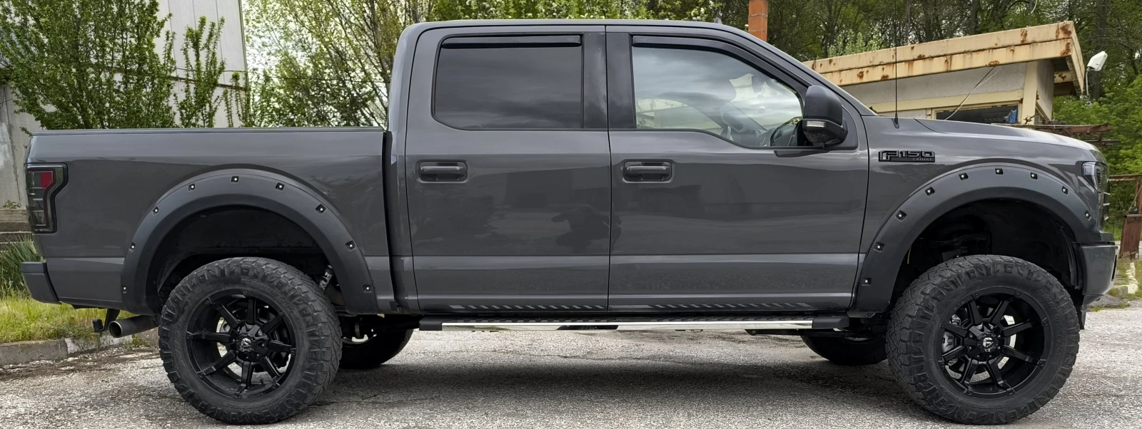 Ford F150 ФЕЙС ОБСЛУЖЕН ЛИЗИНГ ЛИФТ ПЕРФЕКТЕН СТАВА НА ГАЗ, снимка 8 - Автомобили и джипове - 54517227