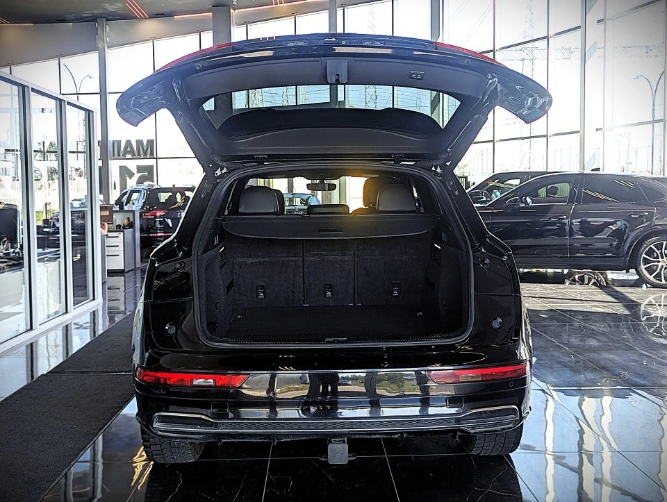 Audi Q5 2.0 TFSI quattro Technik| Panorama| BlindSpot| Cam, снимка 17 - Автомобили и джипове - 55153967
