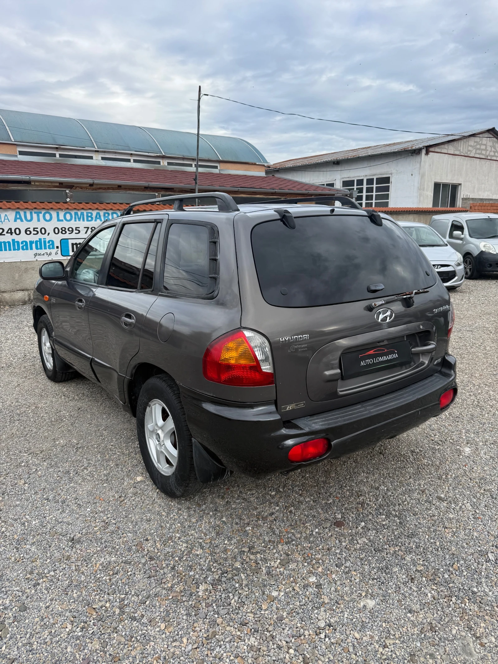 Hyundai Santa fe 2.0 CRDI, 4X4, AUTOMATIC, снимка 4 - Автомобили и джипове - 56149538