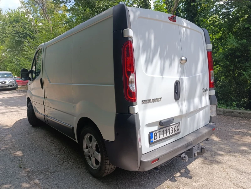 Renault Trafic 2.0 114, снимка 6 - Бусове и автобуси - 51562863