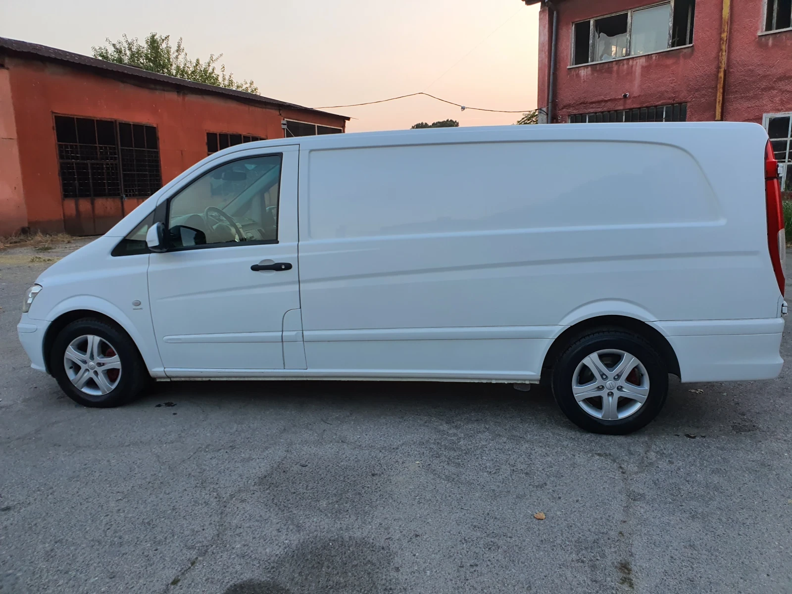 Mercedes-Benz Vito V6 3.0D - изображение 7