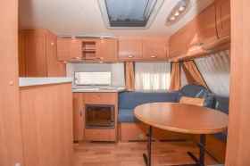 Каравана Knaus Royale 580 UK-UE/7-местна, снимка 5