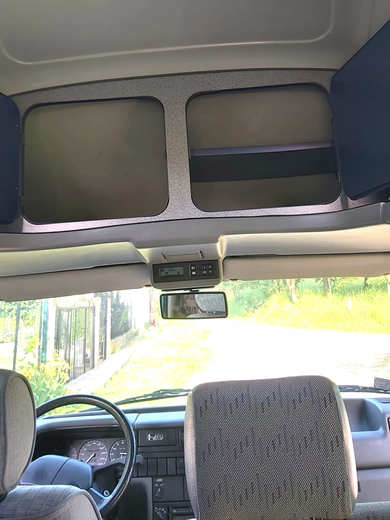 Кемпер VW T4 California, снимка 8 - Каравани и кемпери - 55303390