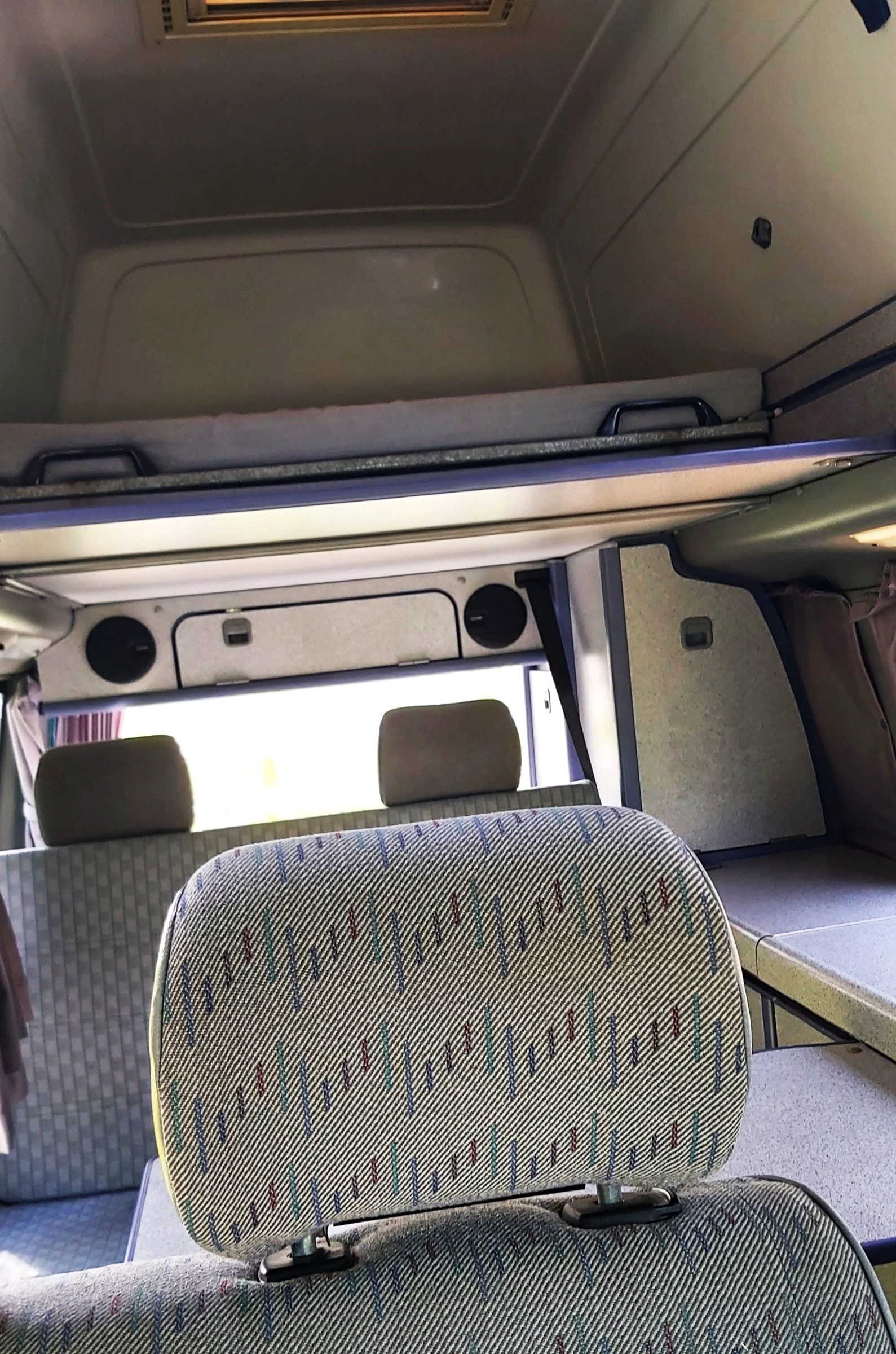 Кемпер VW T4 California, снимка 13 - Каравани и кемпери - 55303390