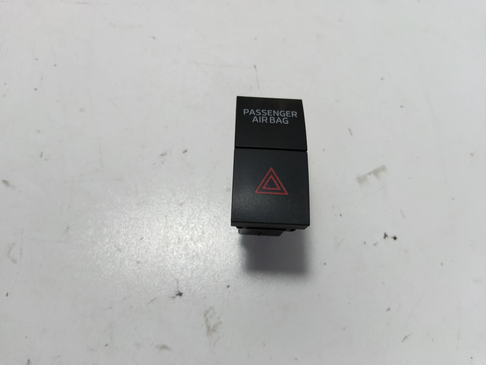 копче аварийни 5JA953507F Skoda Rapid