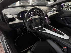 Lamborghini Revuelto CARBON, снимка 14