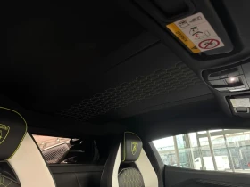 Lamborghini Revuelto CARBON, снимка 9