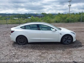 Tesla Model 3 * LONG RANGE* DUAL MOTOR* ALL-WHEEL DRIVE* , снимка 9