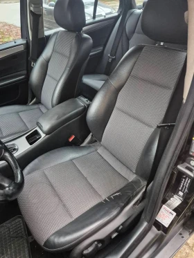 Mercedes-Benz C 220, снимка 3