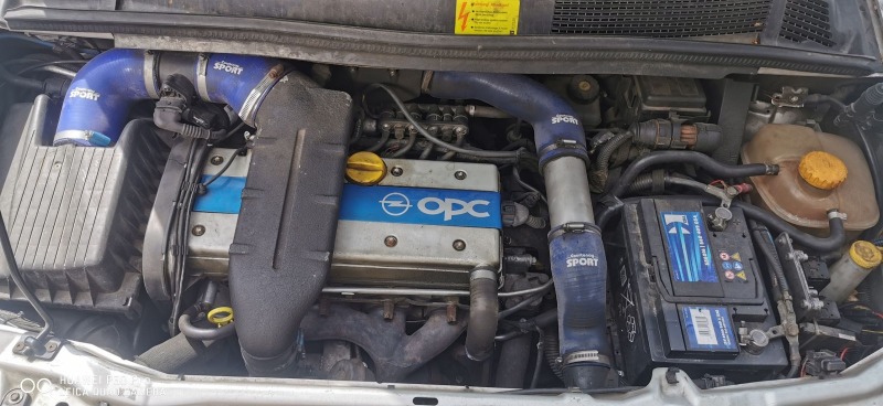 Opel Zafira 2.0 газ OPC уникат, снимка 9 - Автомобили и джипове - 45793722