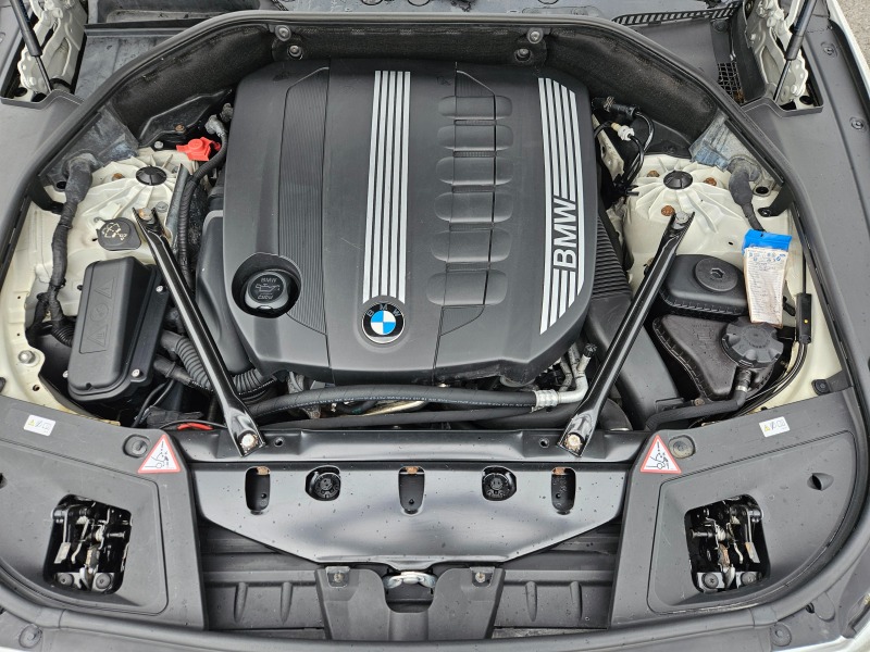 BMW 5 Gran Turismo 3.0D/245k.c/NAVI/LED/КОЖА/EURO 5A/ТОП, снимка 8 - Автомобили и джипове - 46395572