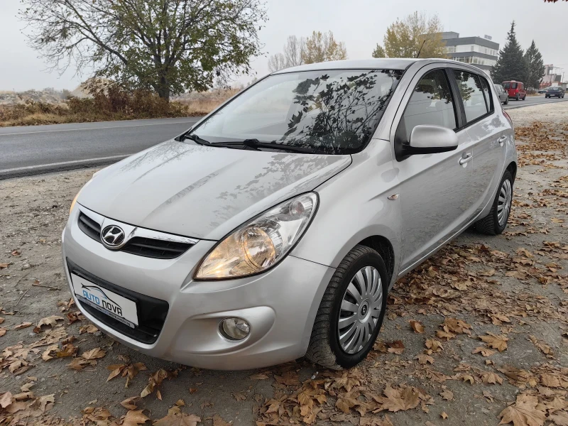 Hyundai I20 1.2 78 К.С. БЕНЗИН! МНОГО ЗАПАЗЕНА!, снимка 3 - Автомобили и джипове - 47971175